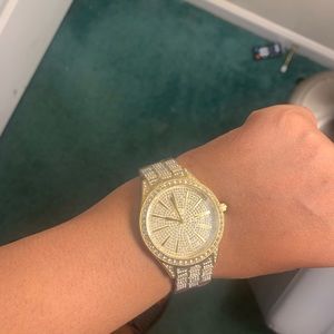 JBW Cristal watch